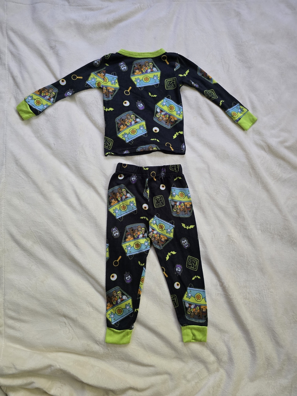 Kids Black & Lime Green Mystery Van Sleep Set - Picture 2 of 3